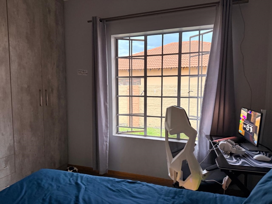 3 Bedroom Property for Sale in Waterkloof East North West